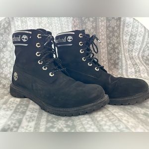Black Timberlands